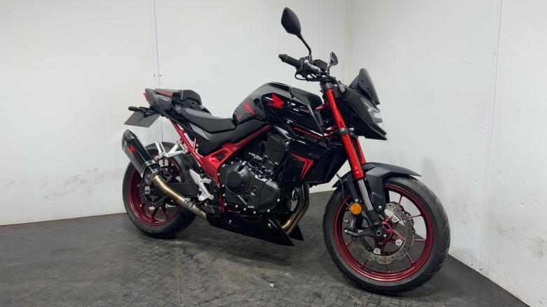 (23MY) Honda CB750 Hornet